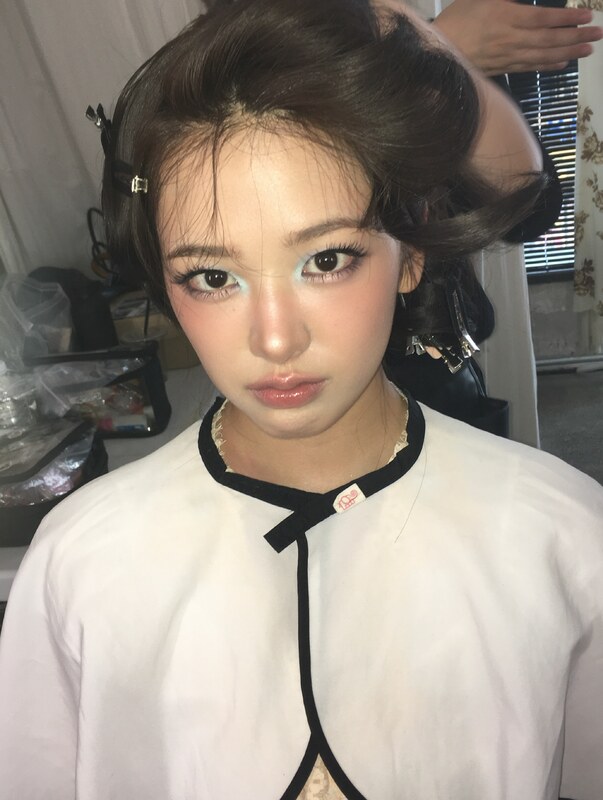 An Yujin nude photo 2