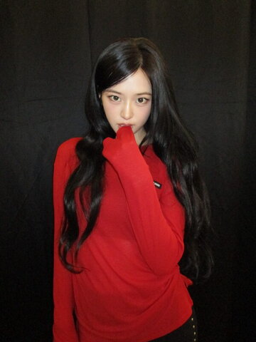 An Yujin nude photo 20