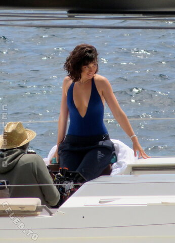 Ana De Armas nude photo 68