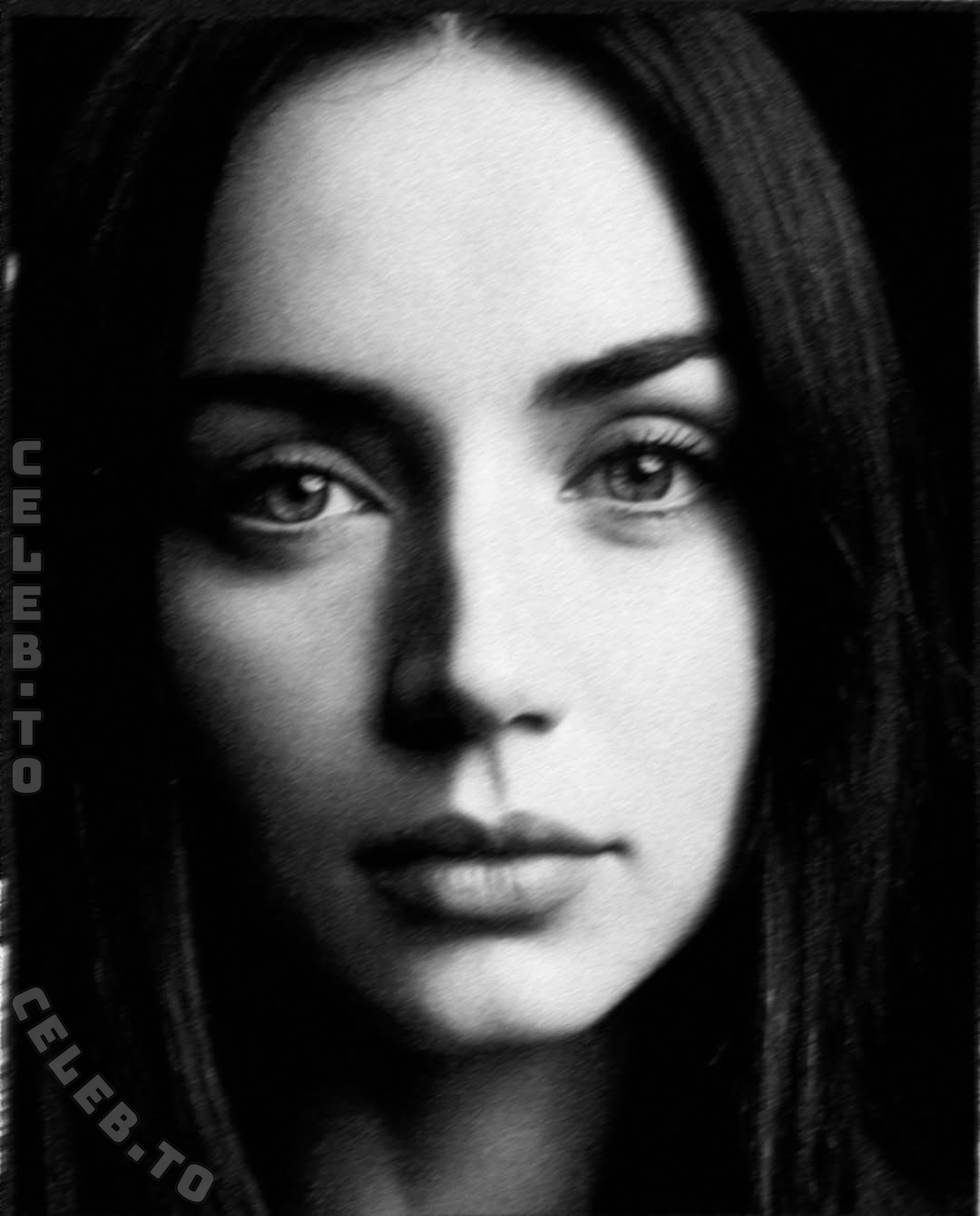 Ana De Armas nude photo 1