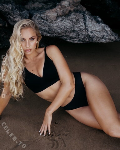 Ana Maria Marković nude photo 9