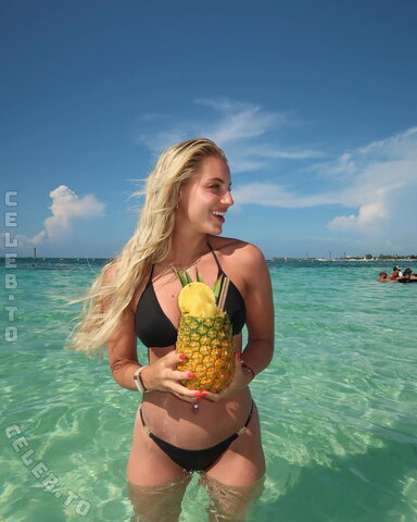 Ana Maria Marković photo 1