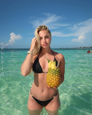 Ana Maria Marković photo 4