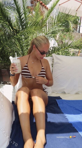 Ana Maria Marković nude photo 3