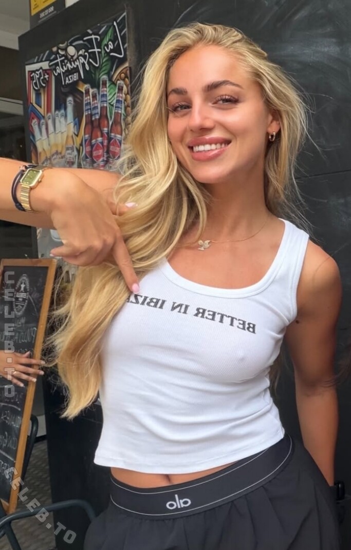 Ana Maria Marković nude photo 4