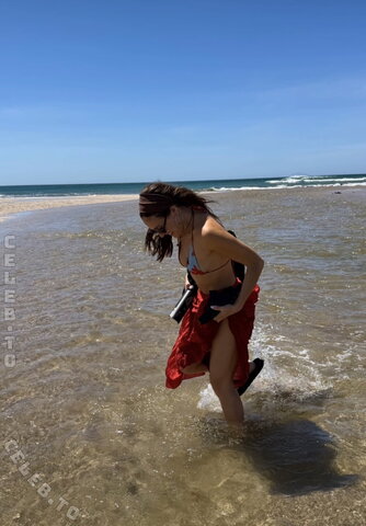 Ana Sofia Fehn nude photo 2