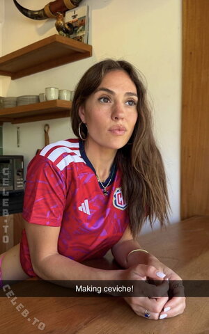 Ana Sofia Fehn nude photo 9
