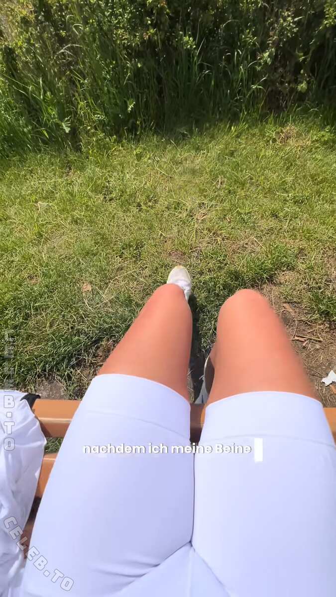 Anabel und Maria Glocker nude photo 7