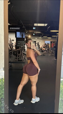 Analena.lz nude photo 8