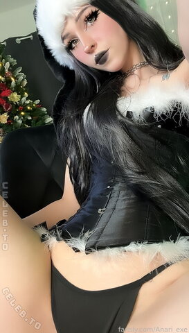 anari.exe nude photo 79