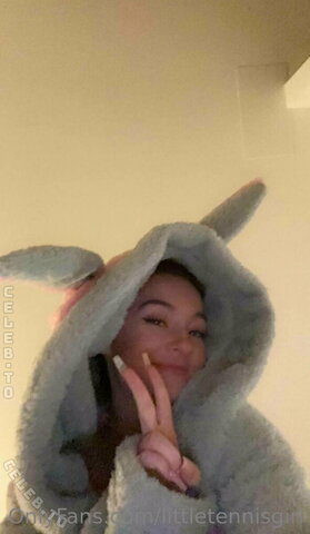 Anastasia Hill nude photo 37