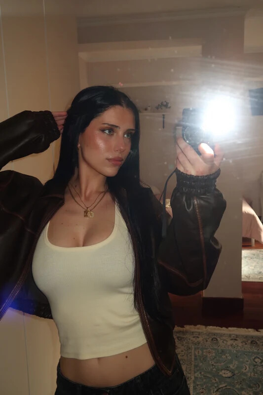 Anastasia Scarlet nude photo 3