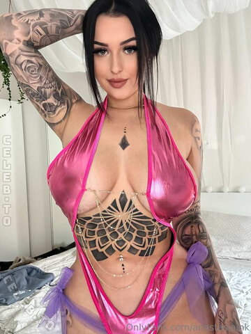 Anastasiaink nude photo 3