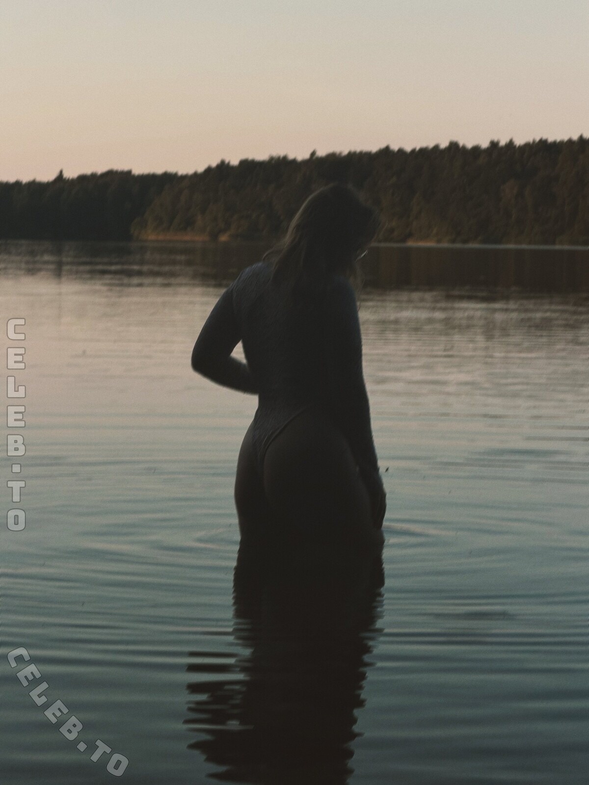 Anastasia.xpz nude photo 7