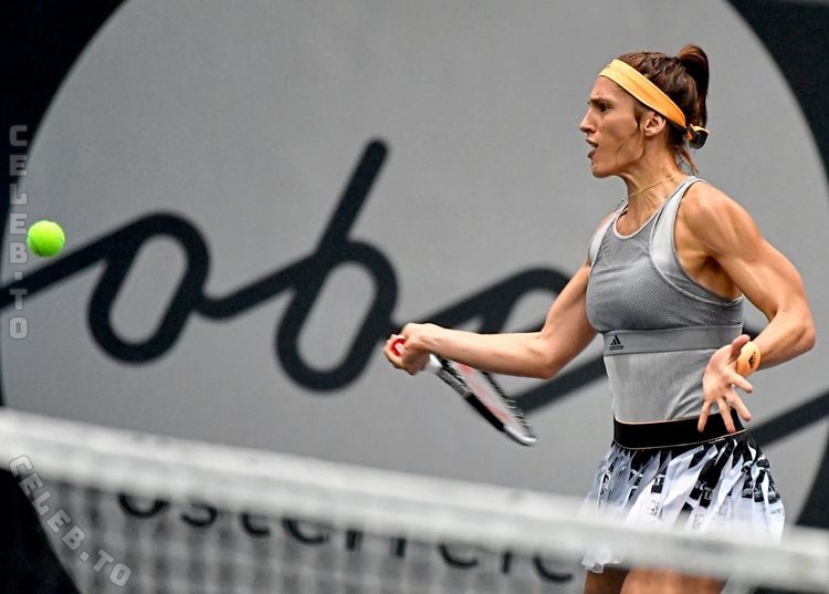 Andrea Petkovic nude photo 5