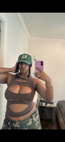 a.neesuh nude photo 16