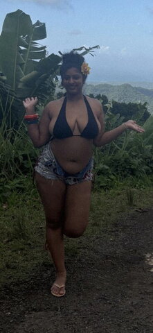 a.neesuh nude photo 15