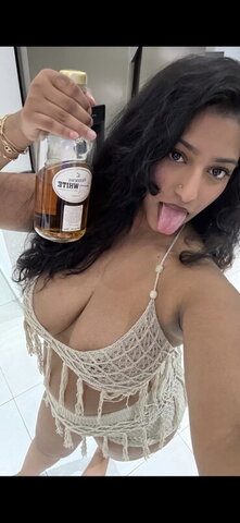 a.neesuh nude photo 12