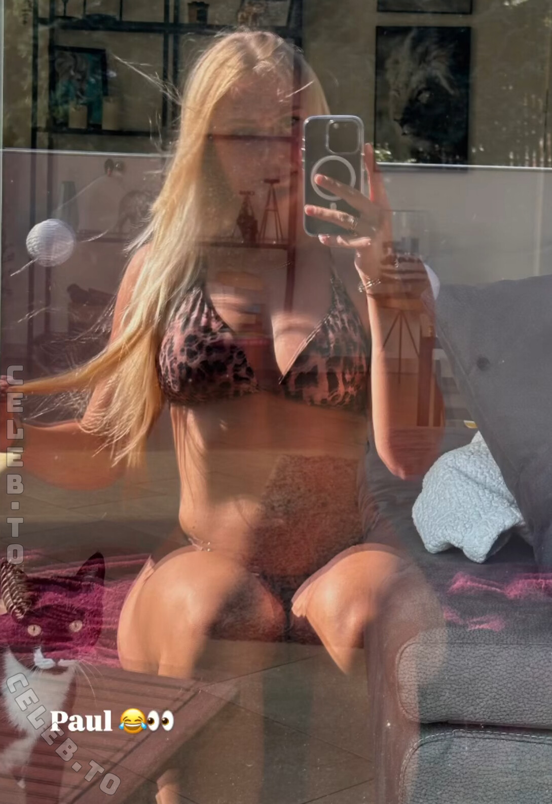 Aneketbn nude photo 2
