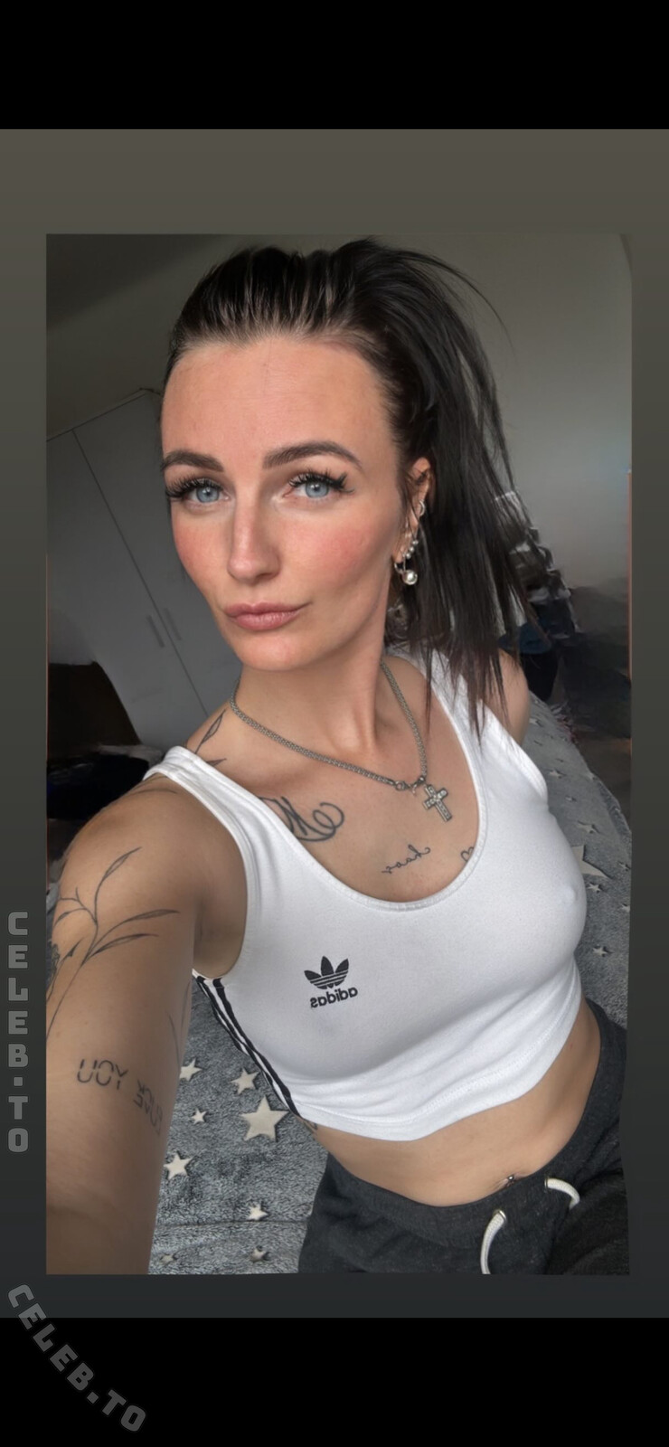 Aneta Cejpová nude photo 7
