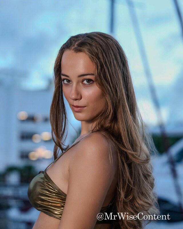 Anfisa Riazhkina nude photo 3