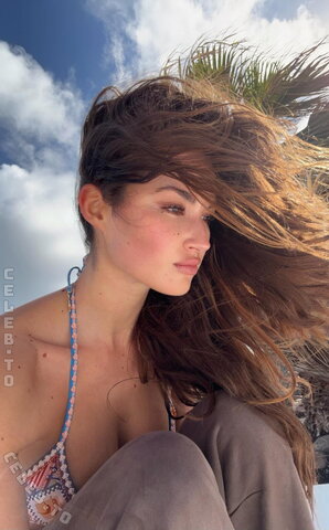anfr00 nude photo 61