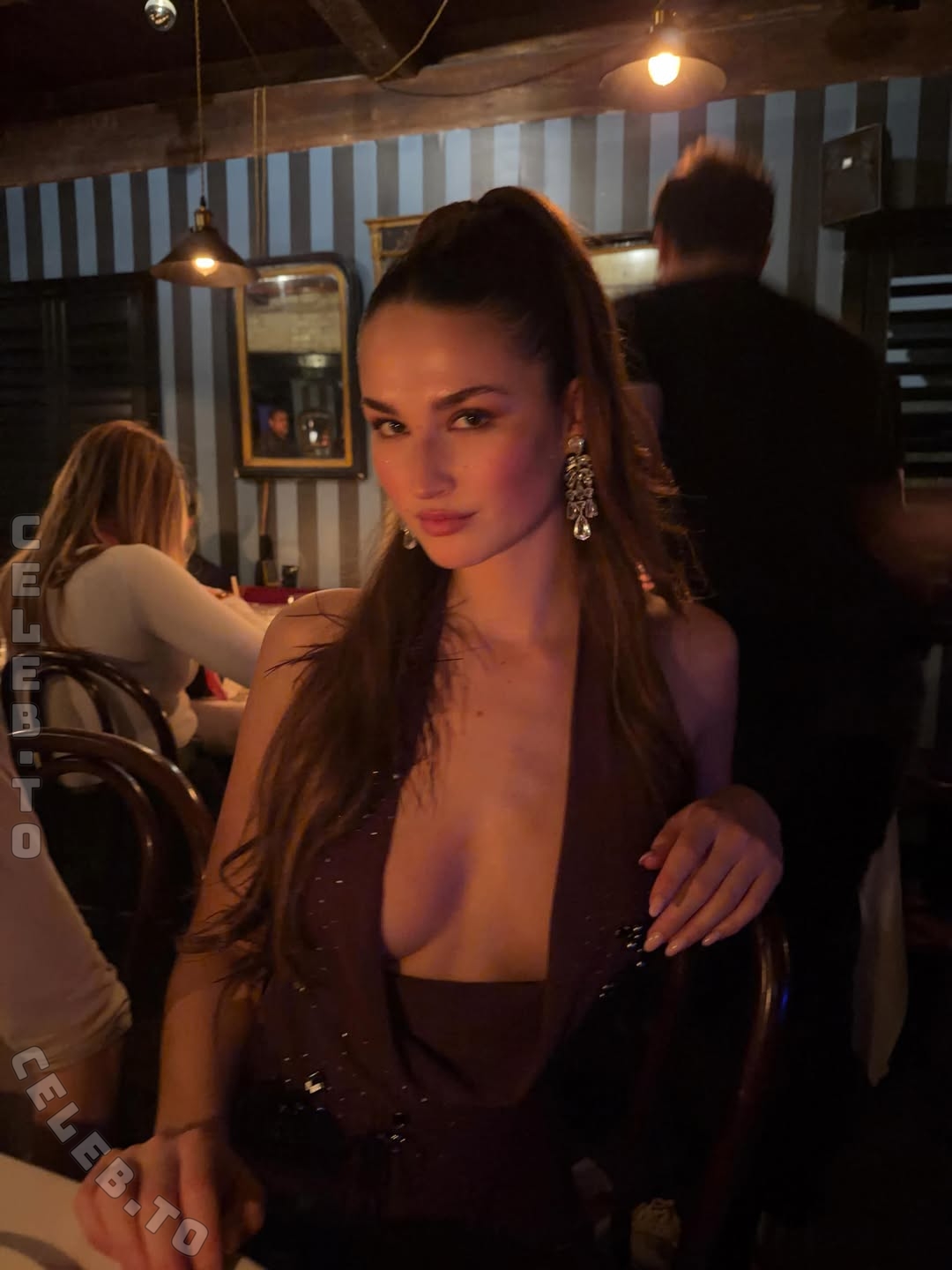 anfr00 nude photo 1