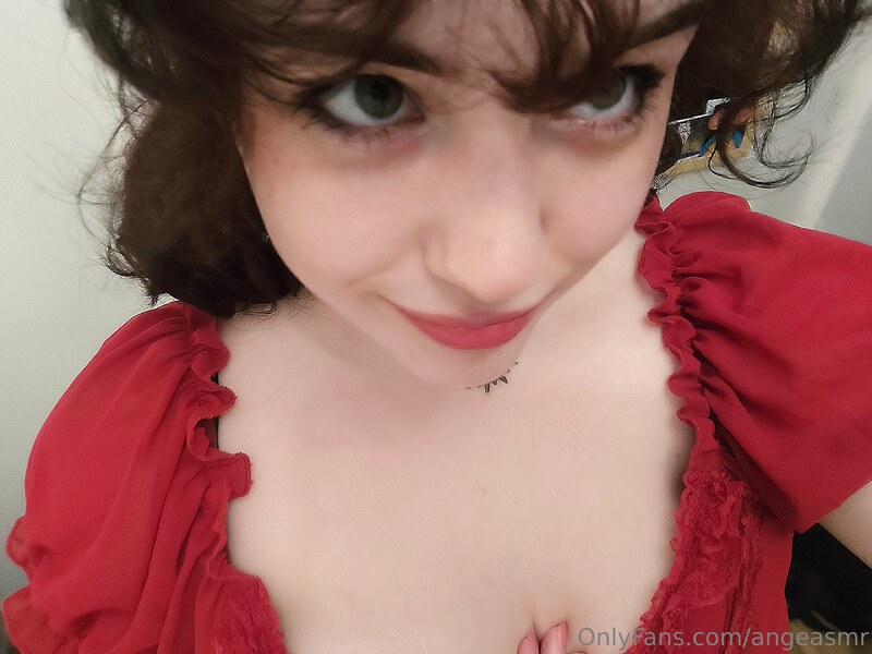 Ange ASMR nude photo 2