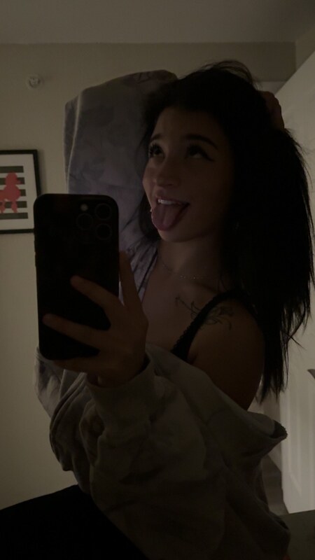 Angel Rhodes nude photo 1