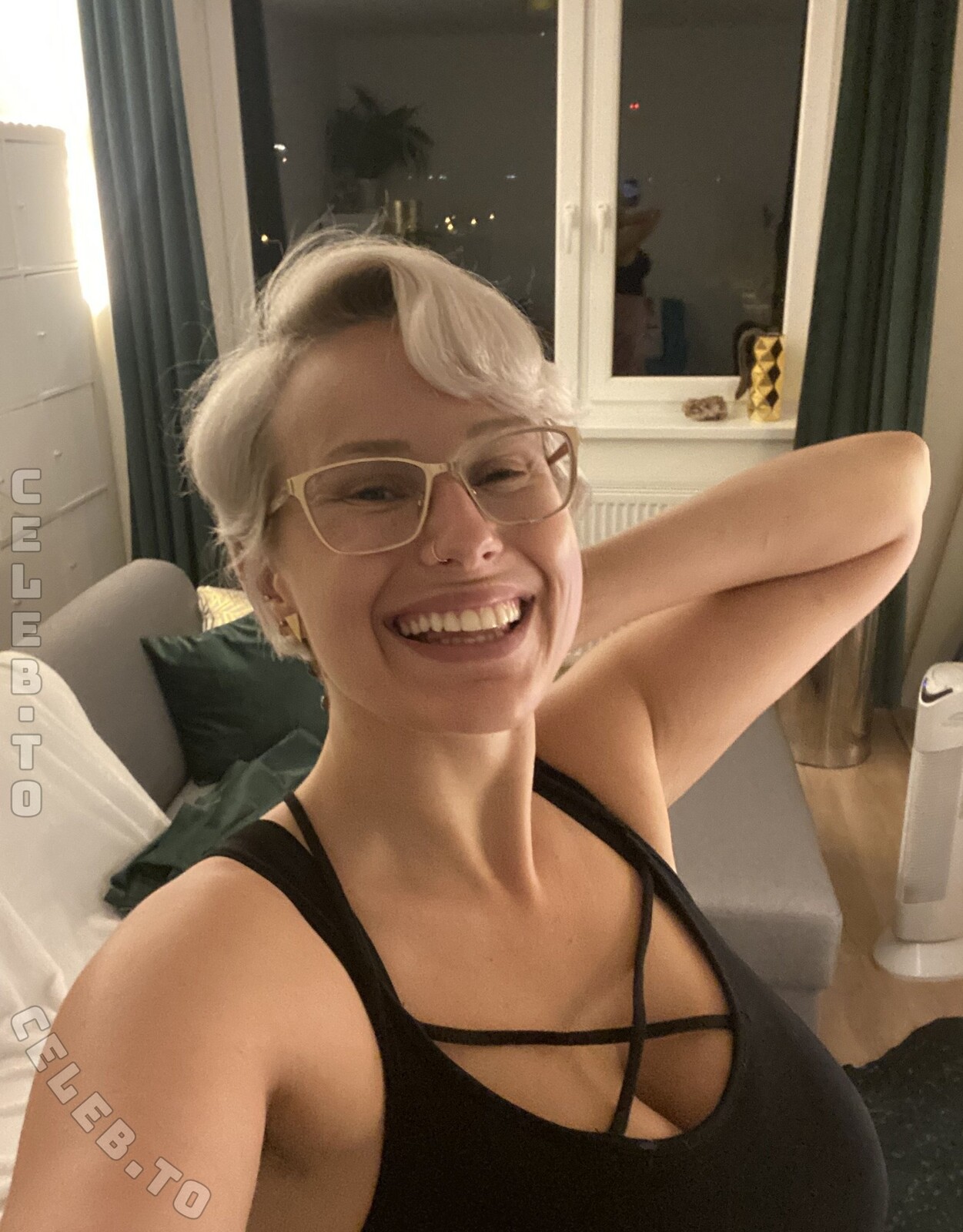 Angel Wicky nude photo 19