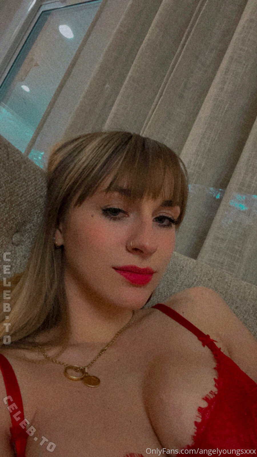Angel Youngs nude photo 4