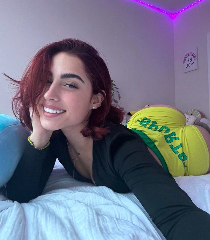 Angela Alvarez nude photo 3
