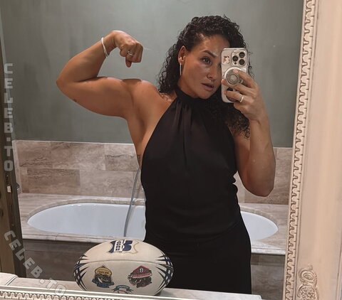 Angela Elena Stadelmann nude photo 1