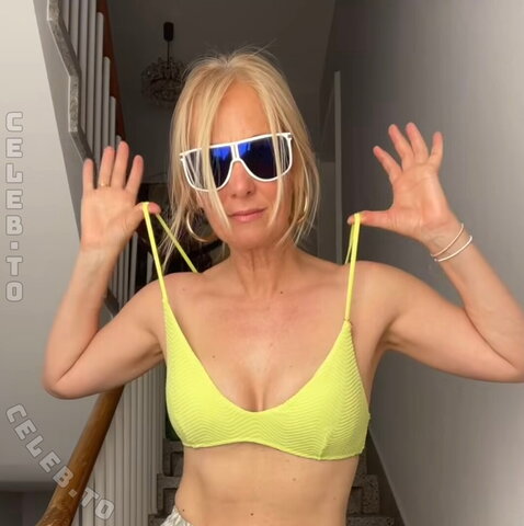 Angela Finger-Erben nude photo 1