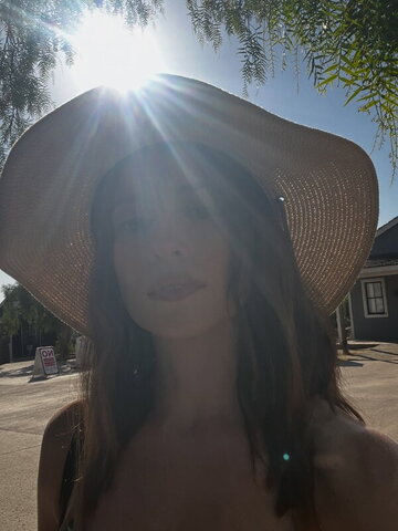 Angela Petruzziello Fresh (3 photos)