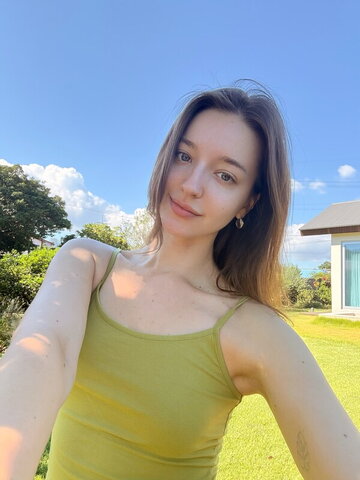 Angelina Danilova nude photo 1