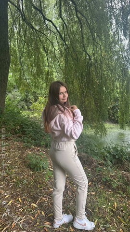 Angelina_Dehlow nude photo 11