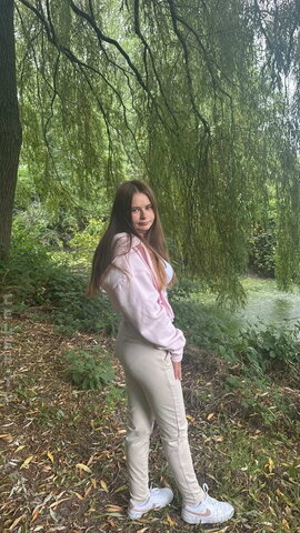 Angelina_Dehlow nude photo 9