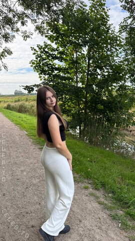 Angelina_Dehlow nude photo 45