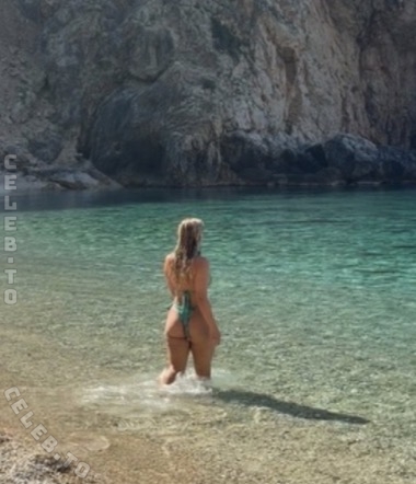 Angelinajoleen_ nude photo 6