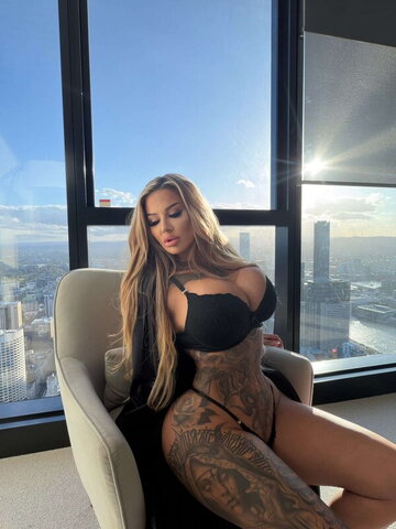 Angelique Noir nude photo 14