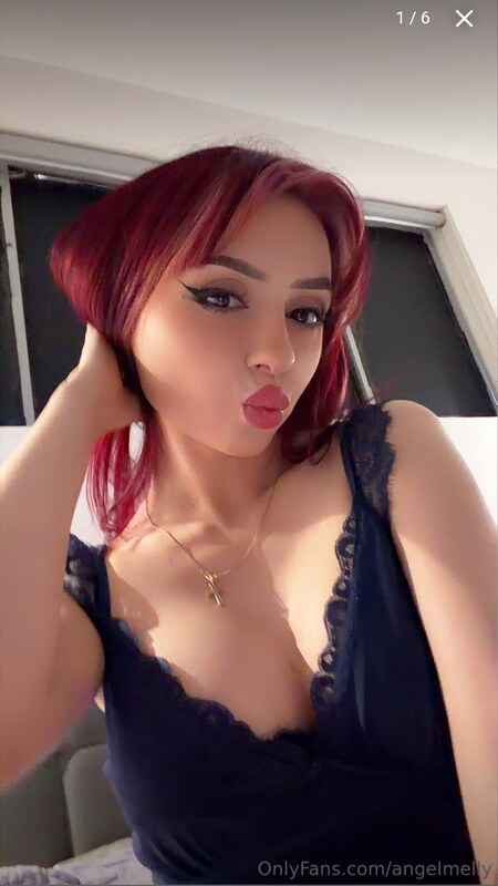 AngelMelly nude photo 11
