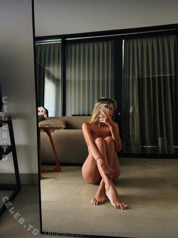 angelsetfree nude photo 6