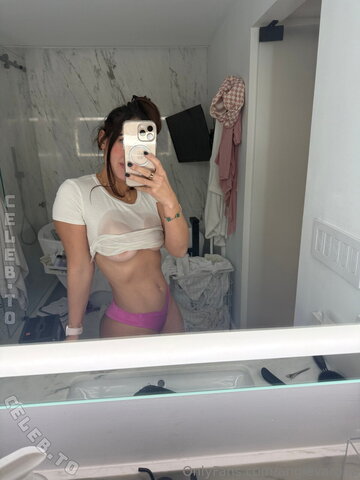 Angie Varona nude photo 77