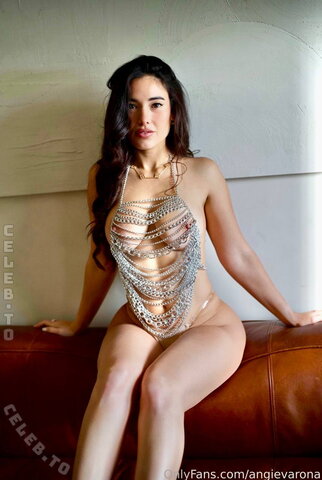 Angie Varona nude photo 10