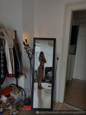 angx.z650 nude photo 9