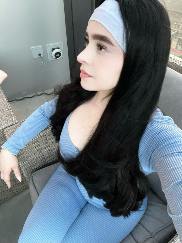 Ani nude photo 2