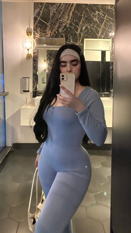 Ani nude photo 15