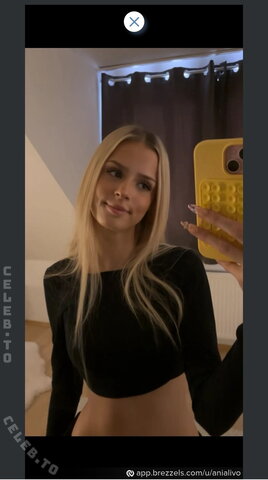 Anialivo nude photo 4