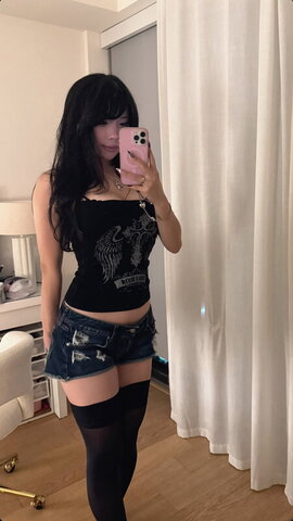 anikauwu New (2 photos)
